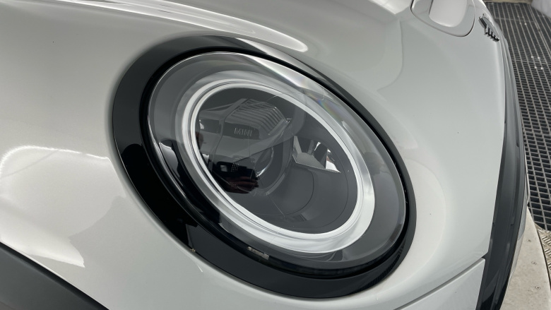 MINI Hatchback 135kW Cooper S Level 3 33kWh 3dr Auto Electric Hatchback